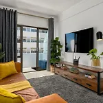 Bay Point Apartments