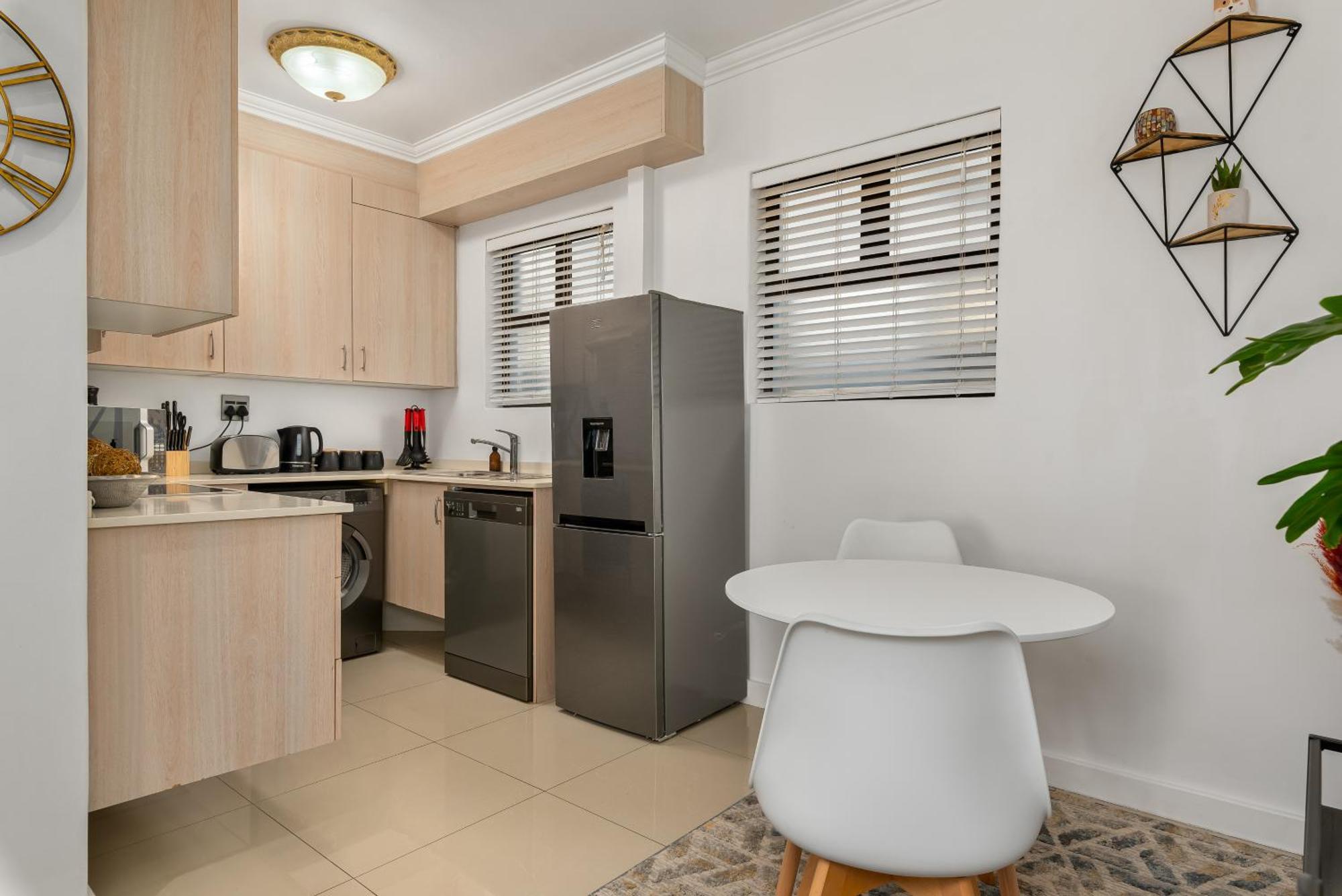 Apartment Bay Point Cape Town